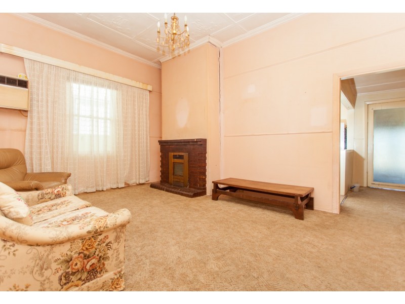 55 Hickey Street, Cessnock NSW 2325