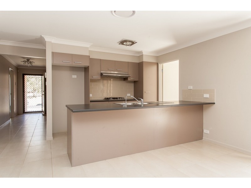 13 McBlane Street, Weston NSW 2326