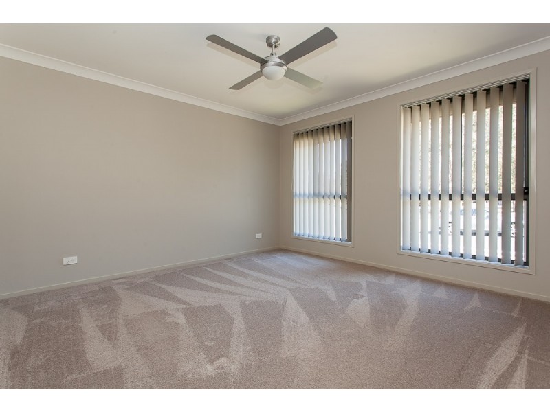 13 McBlane Street, Weston NSW 2326