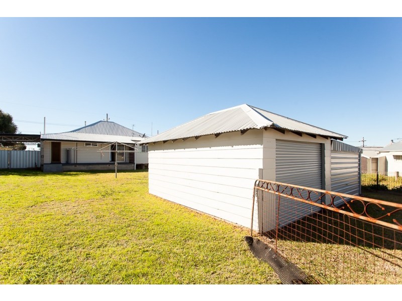 8 Miller Street, Cessnock NSW 2325