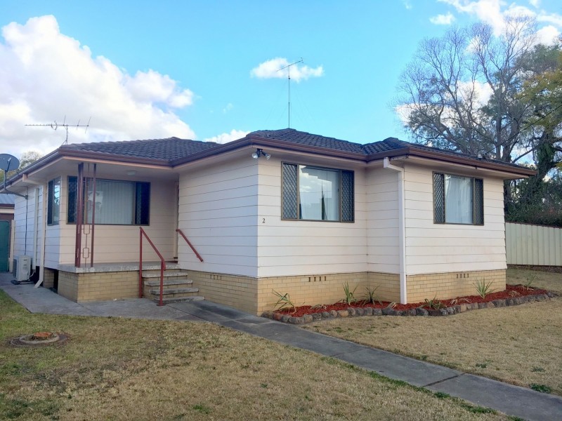 2 West Ave, Cessnock NSW 2325