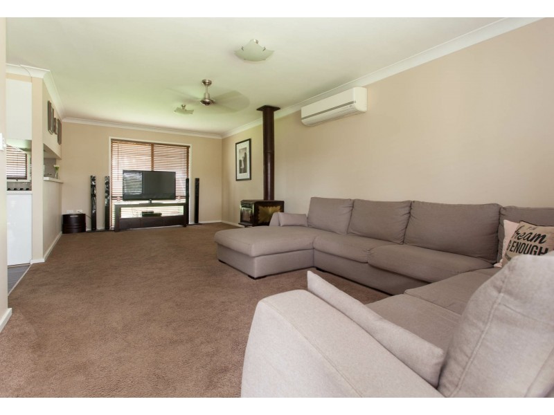 33 Tomalpin Street, Kearsley NSW 2325