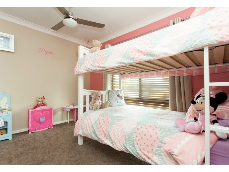 33 Tomalpin Street, Kearsley NSW 2325