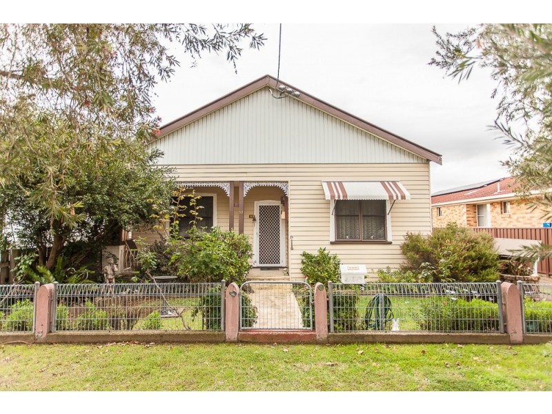 30 Moore Street, Cessnock NSW 2325