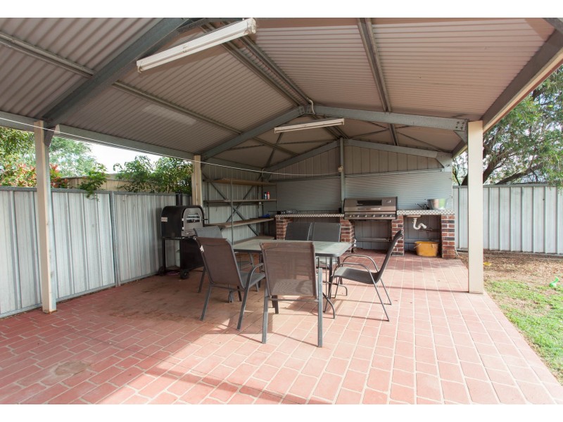 2 Cornish Street, Cessnock NSW 2325