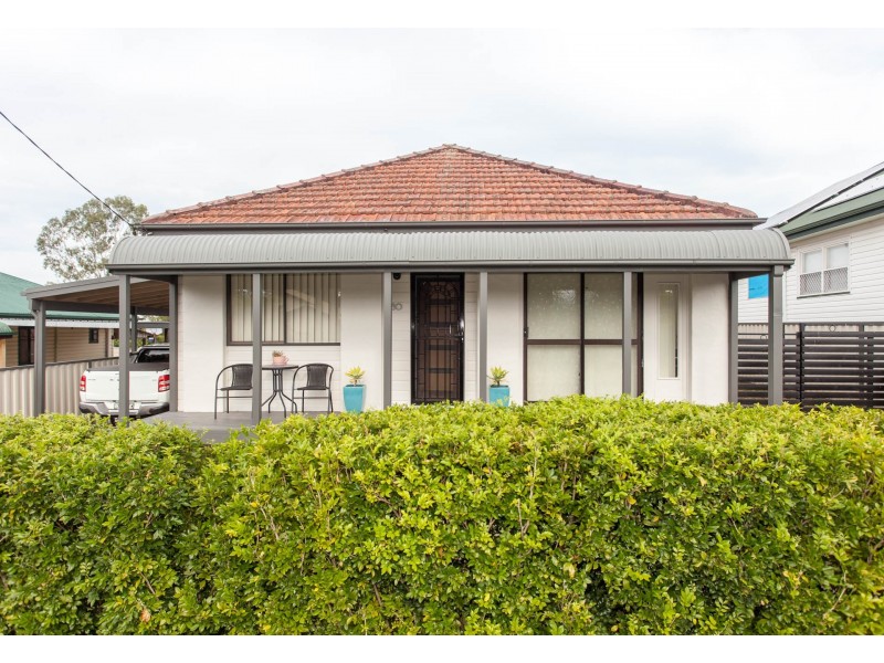 80 Desmond Street, Cessnock NSW 2325