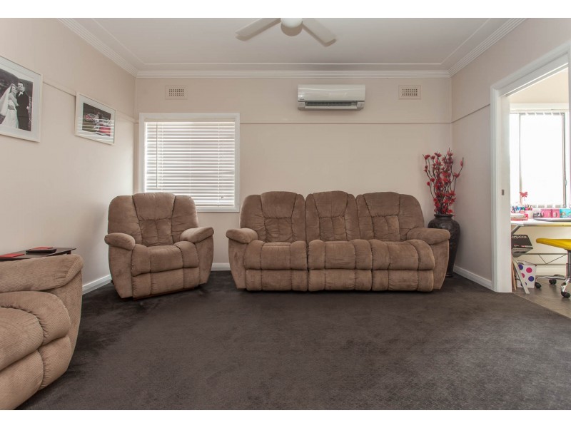 80 Desmond Street, Cessnock NSW 2325