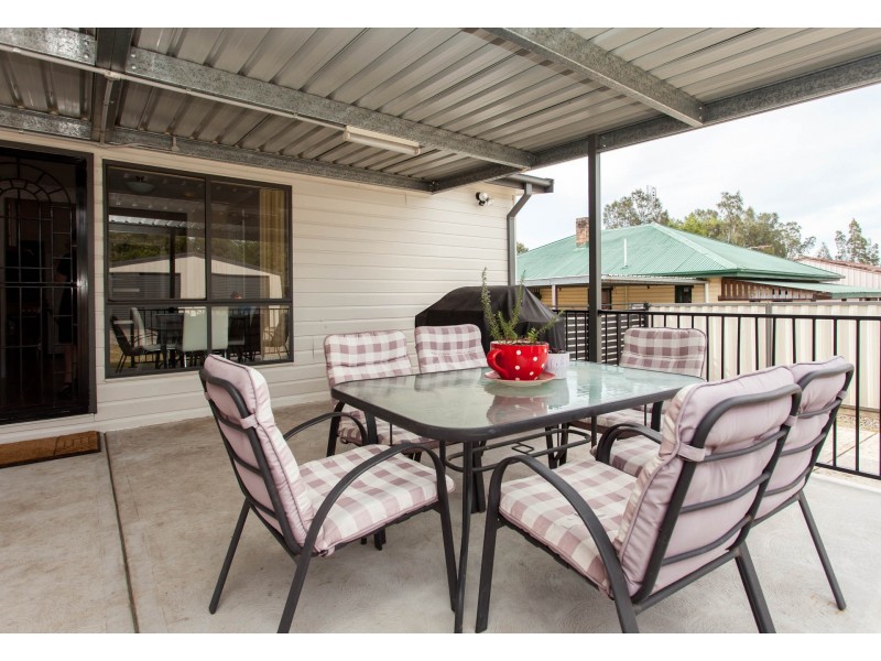 80 Desmond Street, Cessnock NSW 2325