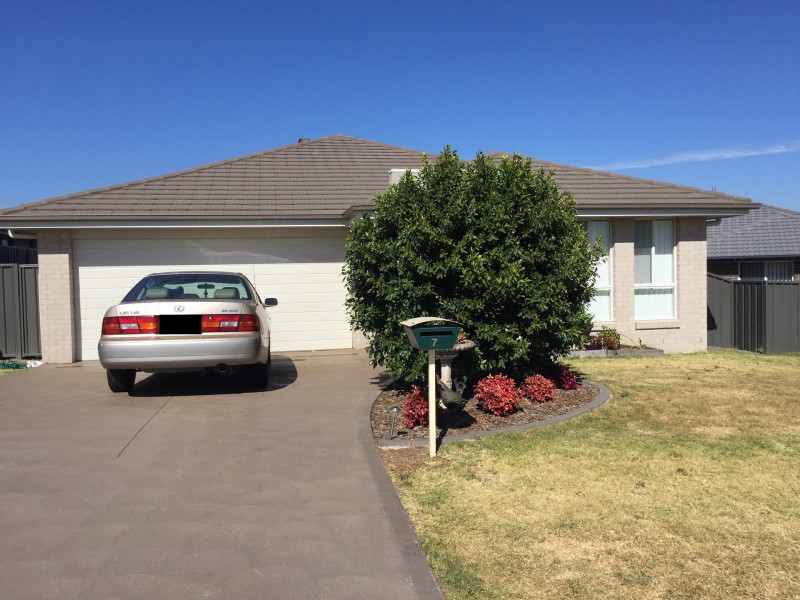 7 Colombard Street, Cliftleigh NSW 2321