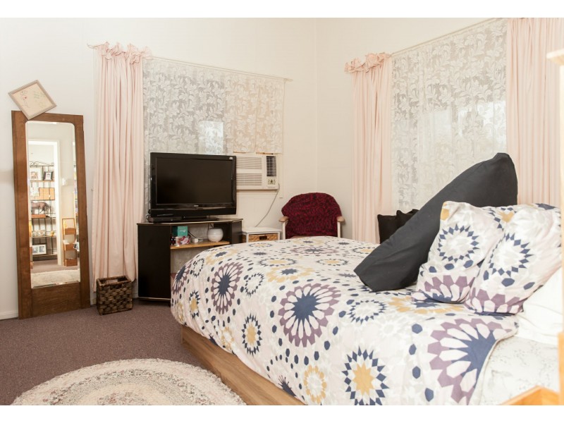 18 Sergeant Street, Cessnock NSW 2325