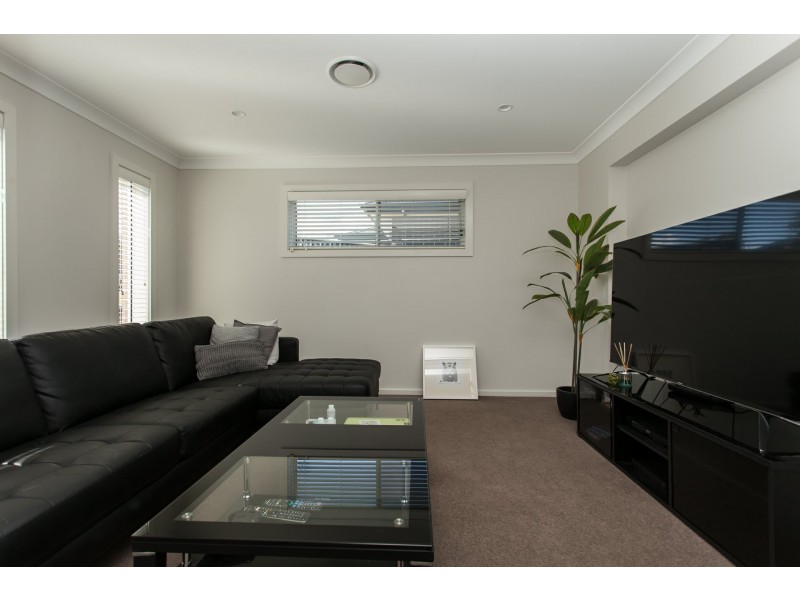 40 Tournament Street, Rutherford NSW 2320