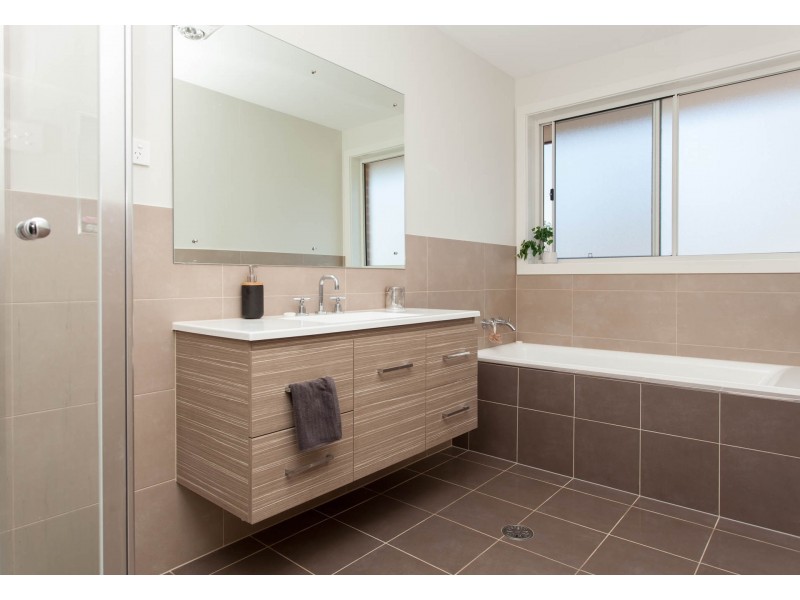 40 Tournament Street, Rutherford NSW 2320