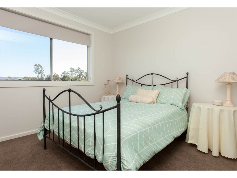 40 Tournament Street, Rutherford NSW 2320