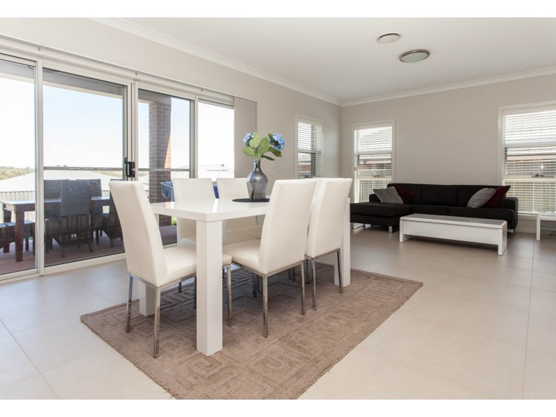 40 Tournament Street, Rutherford NSW 2320