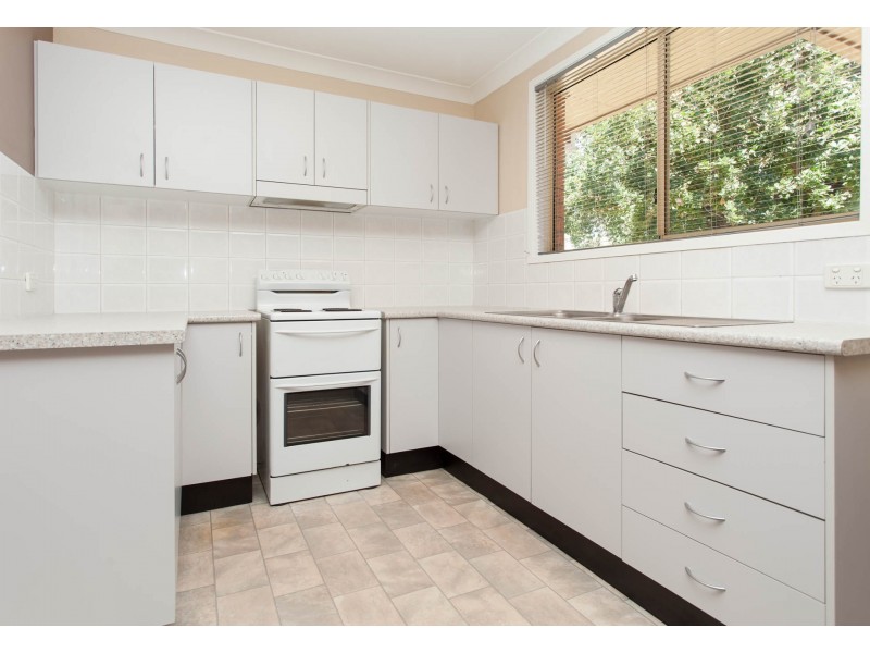 76 Northcote Street, Kurri Kurri NSW 2327