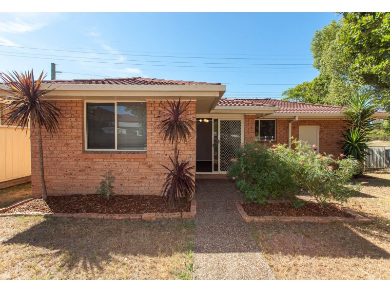 76 Northcote Street, Kurri Kurri NSW 2327