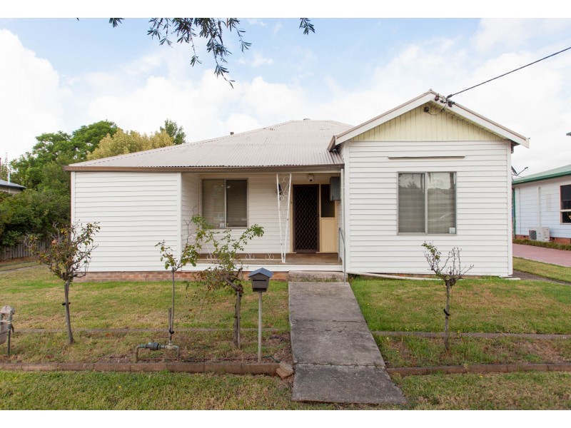 3 Matthew Street, Cessnock NSW 2325