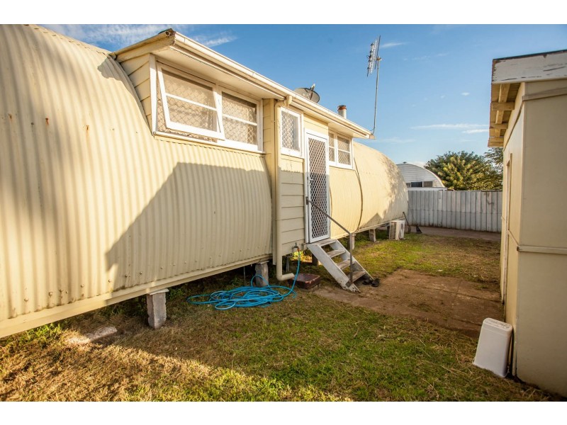 16 Macquarie Avenue, Cessnock NSW 2325