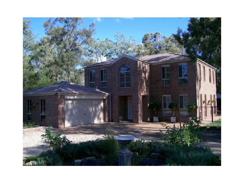 9 Tallowood Drive, Nulkaba NSW 2325