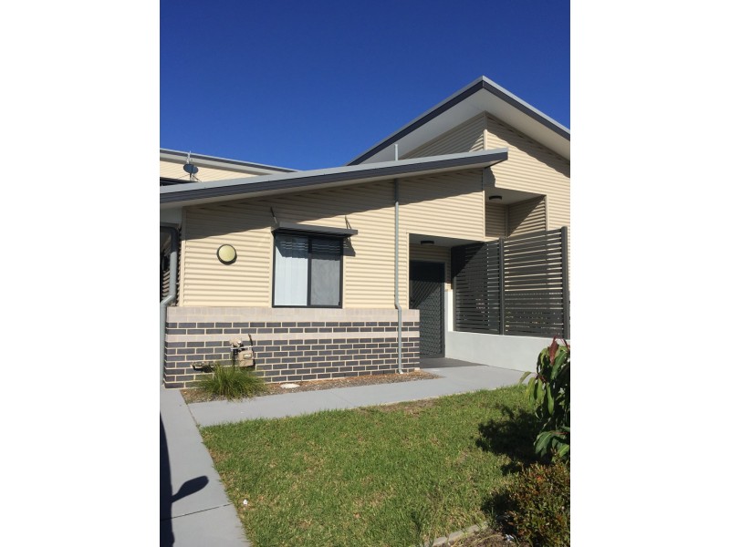 2/6 Convent Close, Cessnock NSW 2325