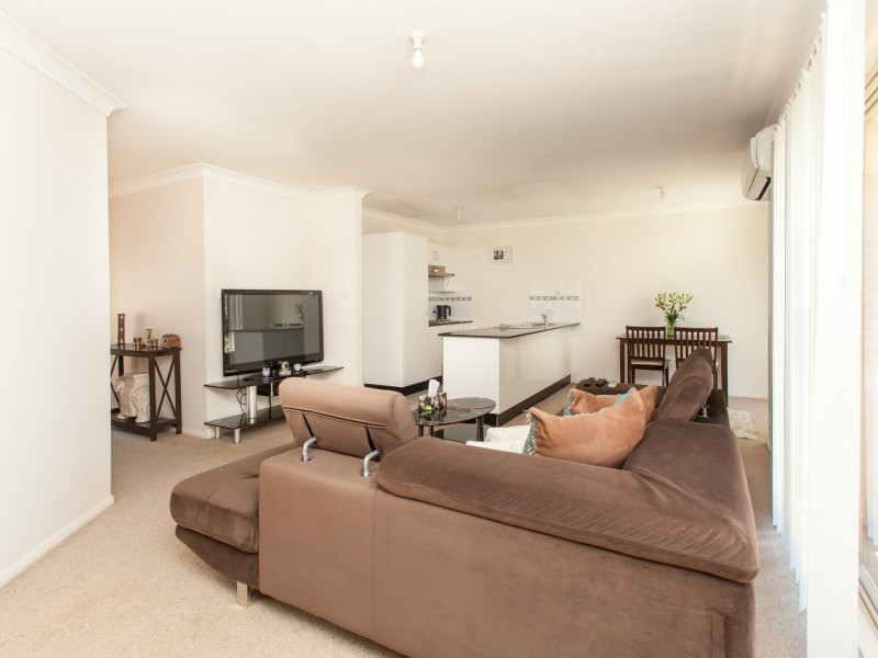 3/241 Maitland Rd, Cessnock NSW 2325