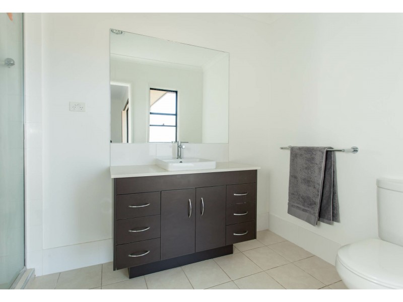 54 Davis Street, Millfield NSW 2325