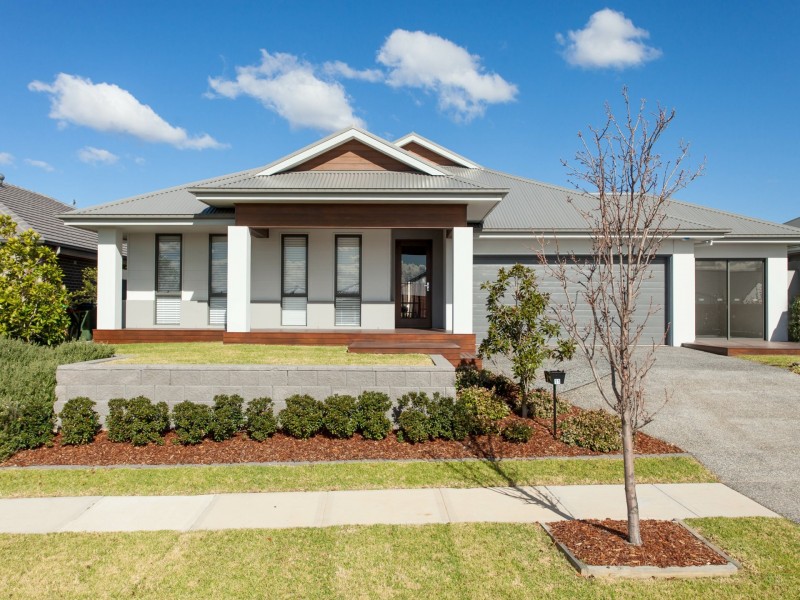 11 Dunnett Avenue, North Rothbury NSW 2335