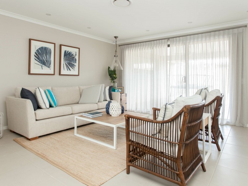 11 Dunnett Avenue, North Rothbury NSW 2335