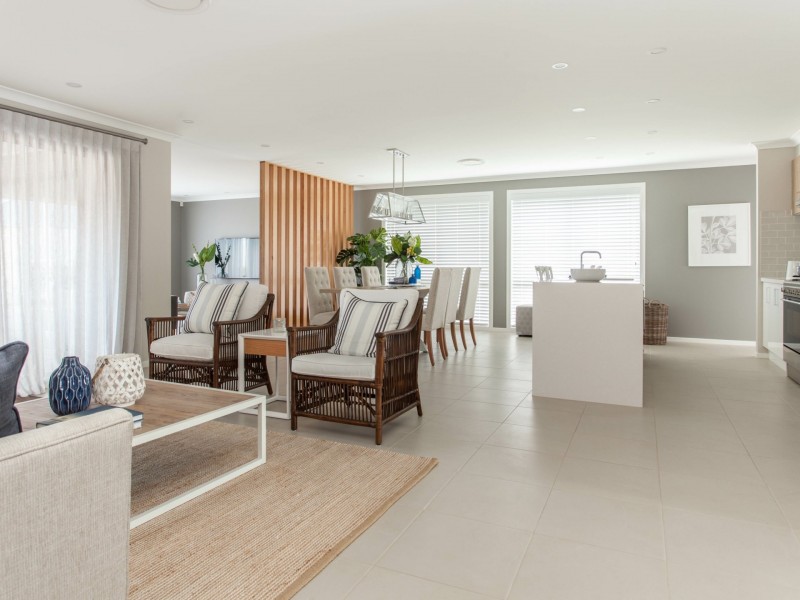 11 Dunnett Avenue, North Rothbury NSW 2335