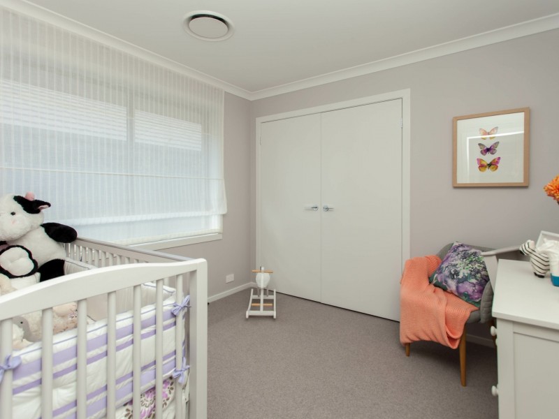 11 Dunnett Avenue, North Rothbury NSW 2335