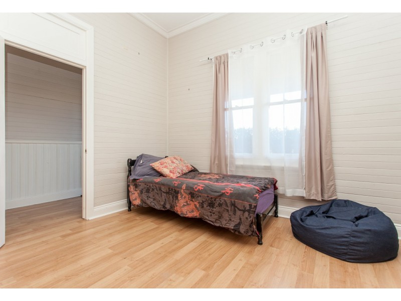 156 Wollombi Road, Cessnock NSW 2325