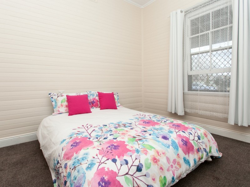 4 Florence Street, Cessnock NSW 2325