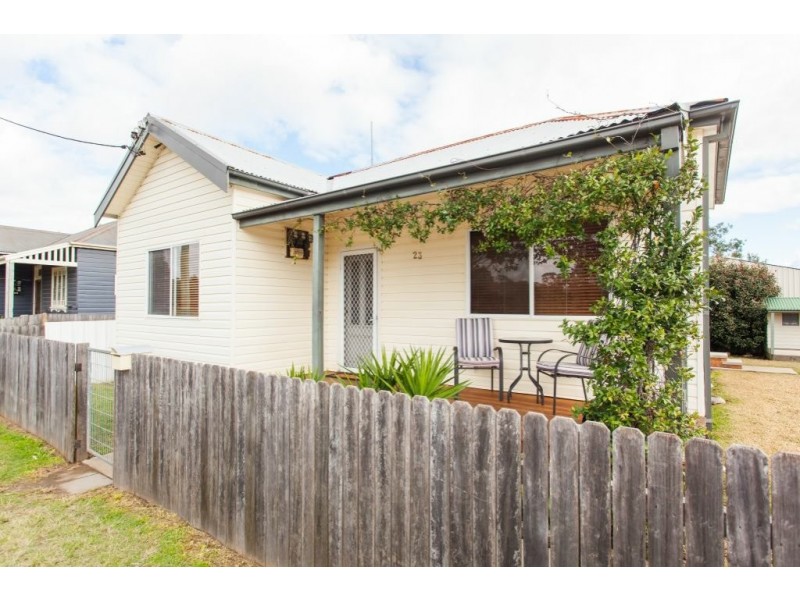 23 Quarrybylong Street, Cessnock NSW 2325