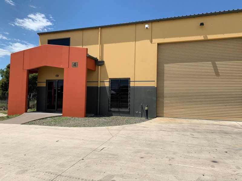 4/4 Cessnock Street, Cessnock NSW 2325