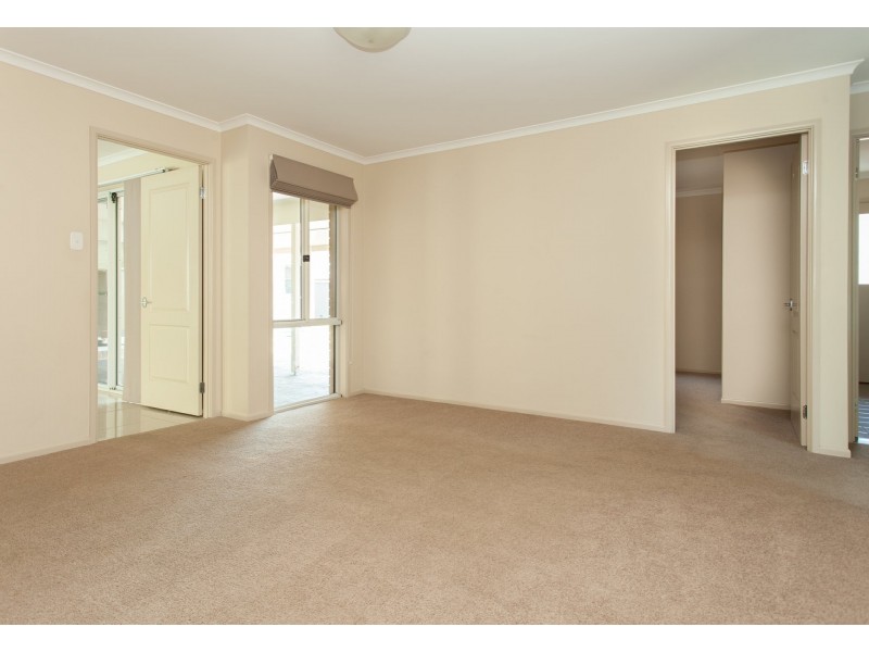 11 Lindeman Grove, Cessnock NSW 2325