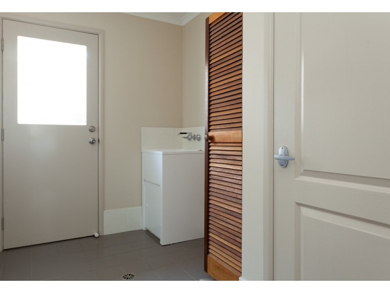 11 Lindeman Grove, Cessnock NSW 2325