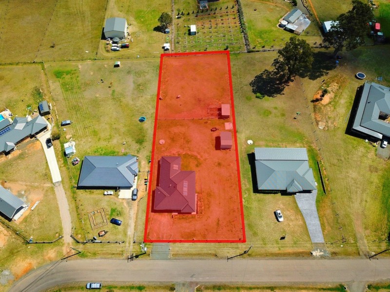54 Davis Street, Millfield NSW 2325