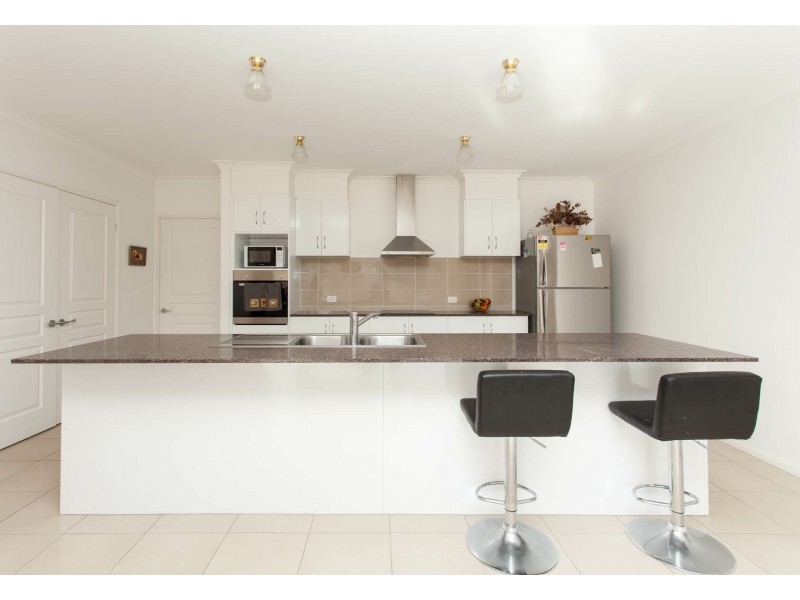 54 Davis Street, Millfield NSW 2325