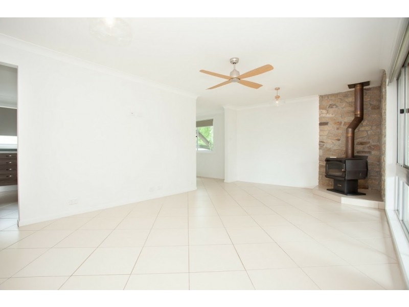 2 Mary St, Abermain NSW 2326