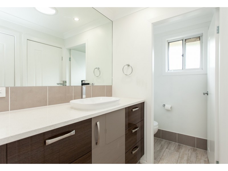 2 Mary St, Abermain NSW 2326