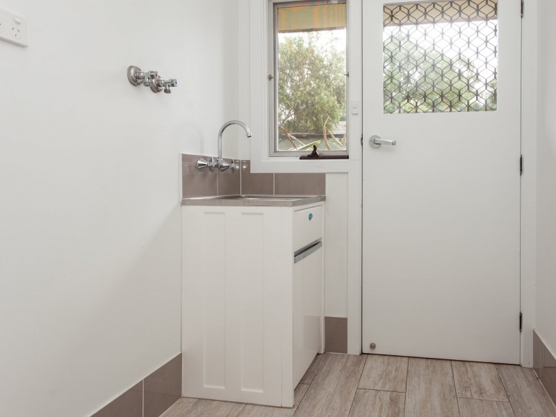 2 Mary St, Abermain NSW 2326