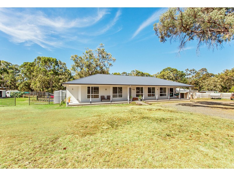 11 Lismore St, Abermain NSW 2326