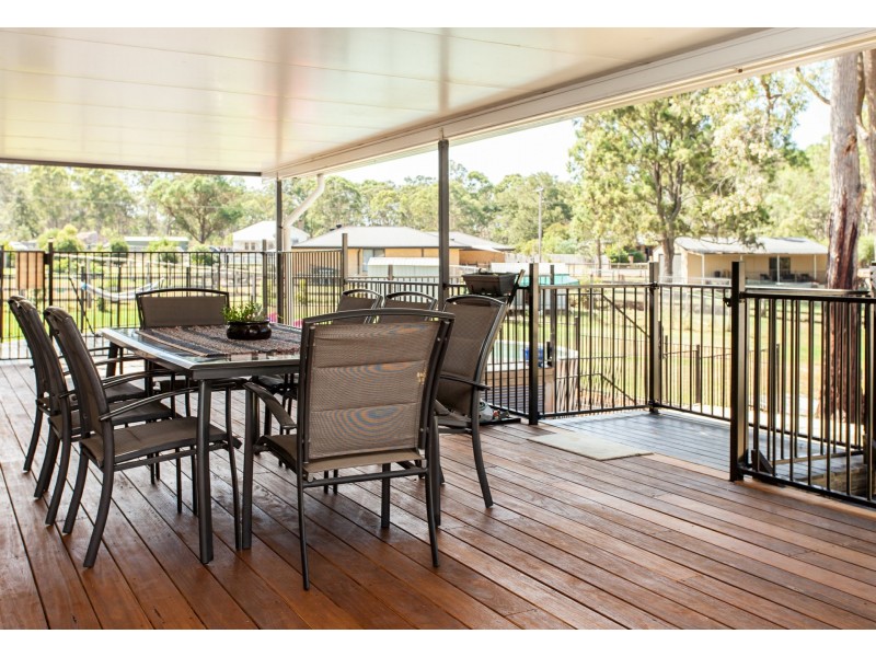 11 Lismore St, Abermain NSW 2326