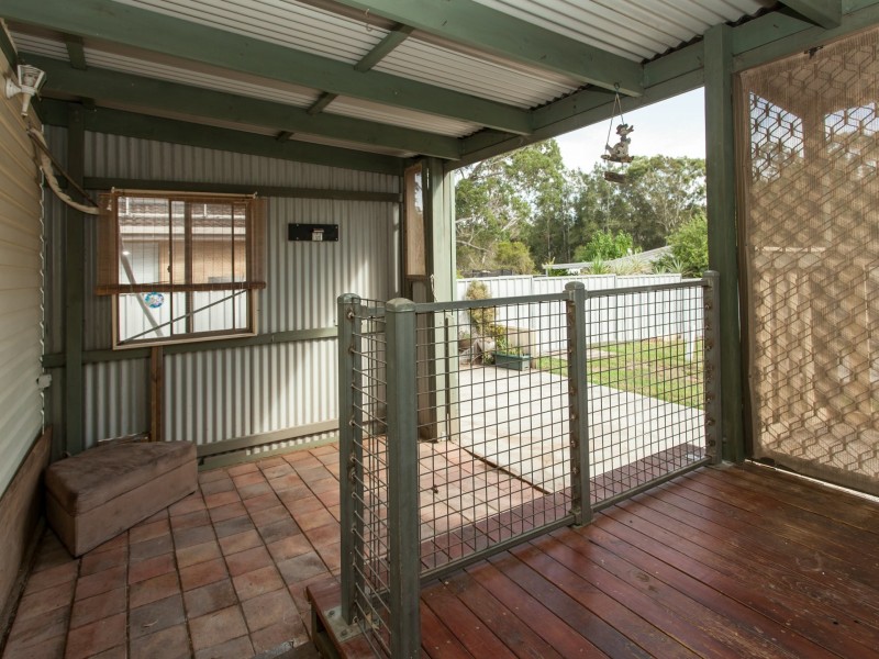 30 John St, Ellalong NSW 2325