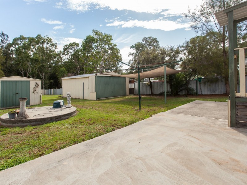 30 John St, Ellalong NSW 2325