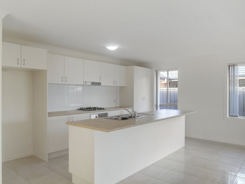 6 Malbec Street, Cliftleigh NSW 2321