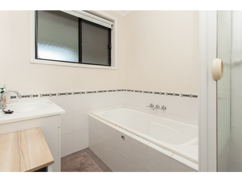 121 Alkira Ave, Cessnock NSW 2325