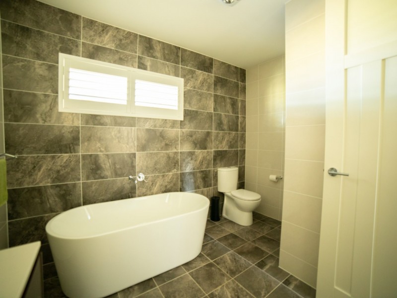 17 Portrush Ave, Cessnock NSW 2325