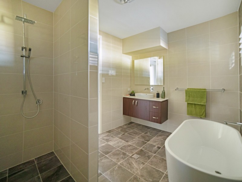 17 Portrush Ave, Cessnock NSW 2325