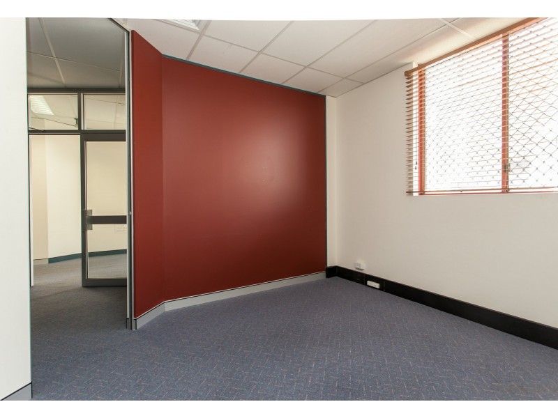 Suite 3/5 Edward St, Cessnock NSW 2325